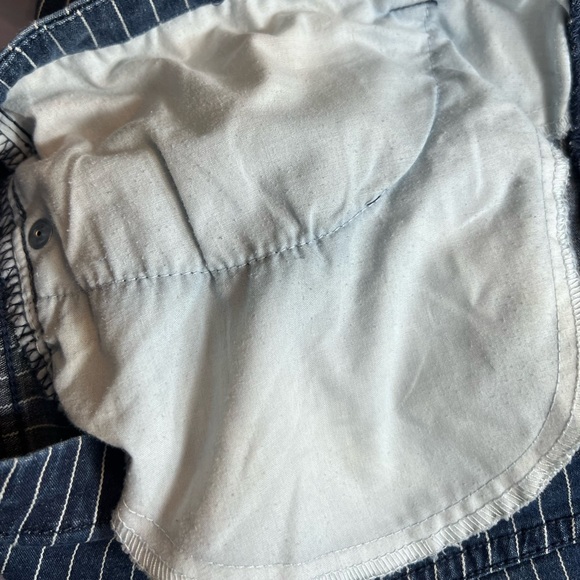 FADED GLORY BLUE AND WHITE NAUTICAL PINSTRIPES DENIM SHORTS SIZE 14 - Picture 4 of 11